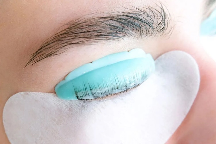 Lash Lift Ringwood: The Secret to Long-Lasting Lashes