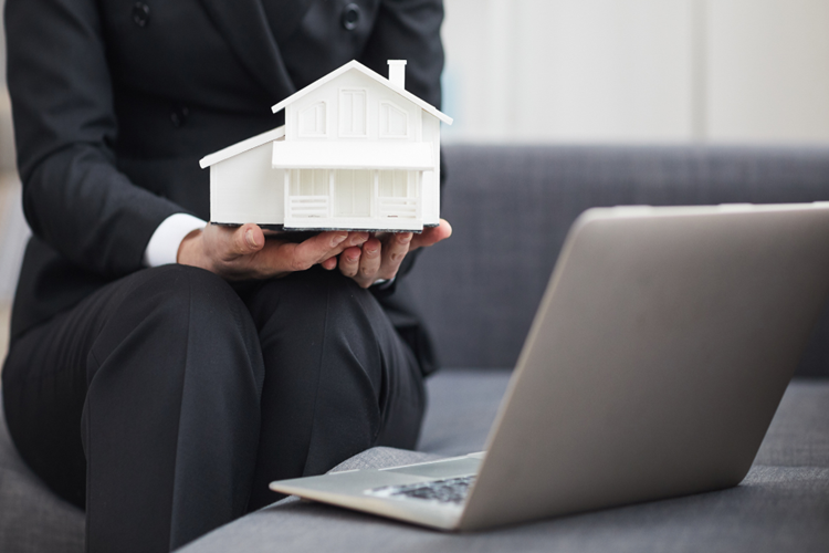 Why Choosing an SA Conveyancer Is Essential for Buyers? Why Choosing an SA Conveyancer Is Essential for Buyers?
